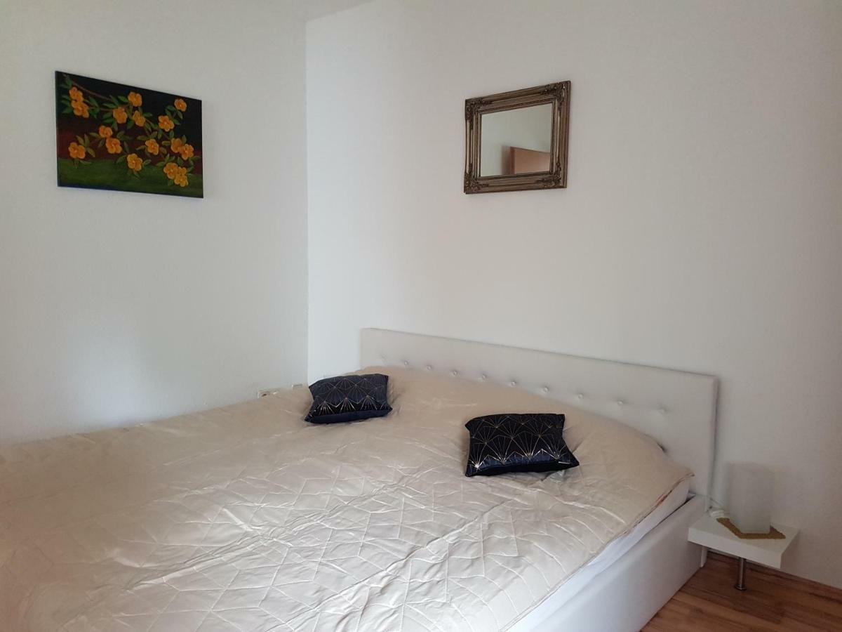 Ferienwohnung S. Armbruster Bernsbach Exteriör bild
